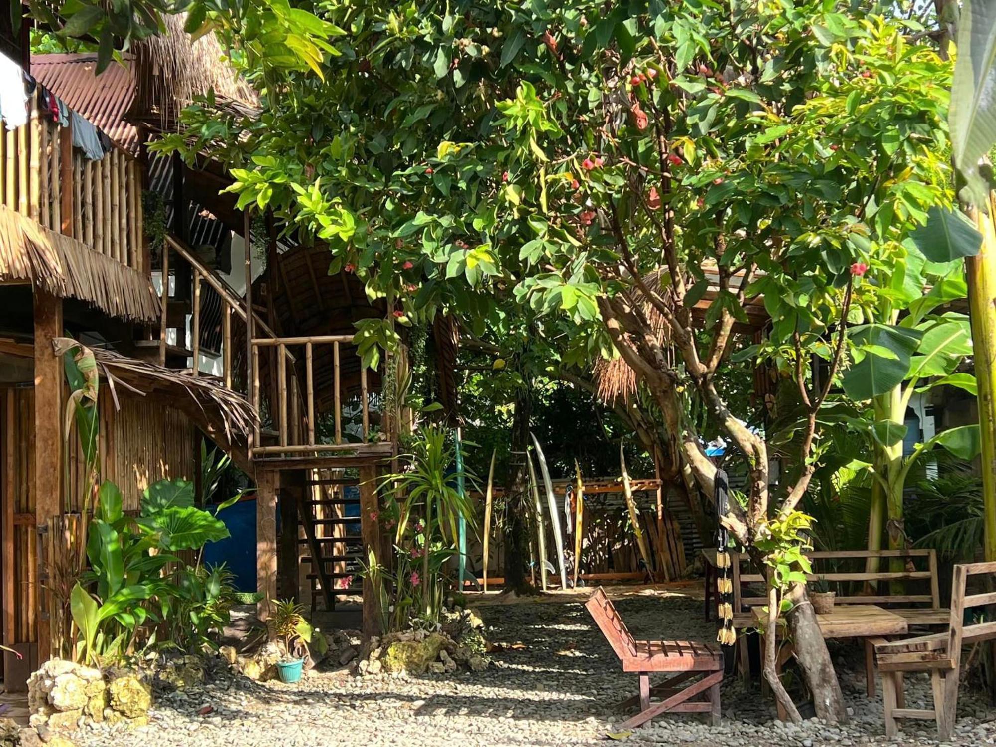 Wave Retreat Hostel General Luna  Exterior foto