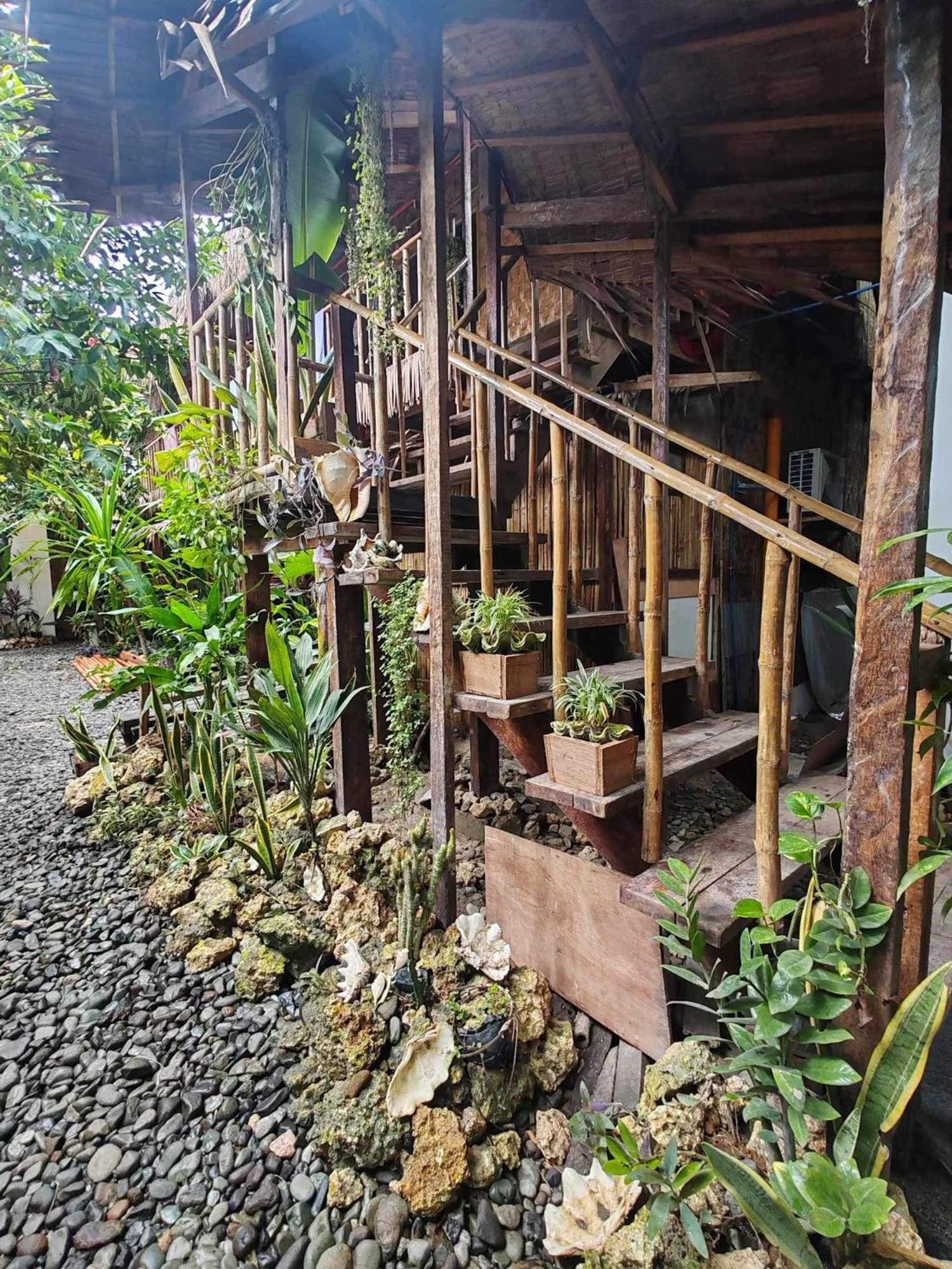 Wave Retreat Hostel General Luna  Exterior foto